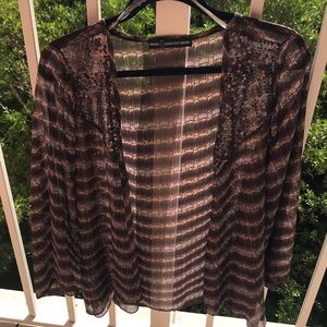 Light  fancy Open top .